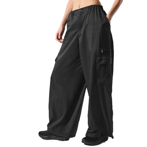 Conjunto de Chaqueta Ligera con Cierre y Pantalones Anchos de Moda para Mujer, Conjunto de 2 Piezas, Ropa Deportiva de Nailon, Cortavientos, Personalizable OEM - Product Image 4