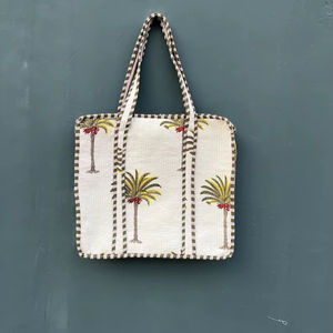 Bolsos de Moda con Diseño Floral, Bolsos de Mano Personalizados, Bolsos de Maquillaje, Nueva Tendencia, Bolsos Populares para Viajes y Picnic - Product Image 1