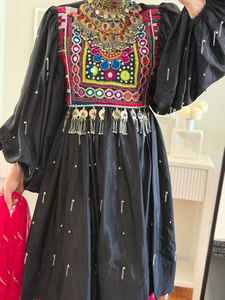 Vestidos de Novia Afganos con Apliques Bordados Vintage, Tallas Personalizadas, Novedad 2026, Lavables y Ecológicos, con Encaje Kuchi Pakistaní - Product Image 2