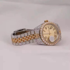 Reloj de Lujo con Diamantes Moissanite Premium para Hombre, para Uso Diario y Ocasiones Especiales, Disponible a Precio de Mayoreo - Product Image 2