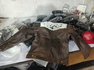 Nueva Chaqueta de Motocicleta de Cuero PU para Mujer, Cuello Alto, Cierre de Cremallera, Largo Regular, Estampado Animal, Resistente al Viento, Gruesa, con Bloques de Color - Product Image 2