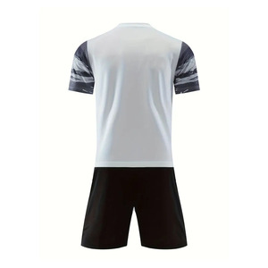 Conjunto de Camiseta de Fútbol Sublimada con Degradado Gris Blanco para Hombre, Manga Corta, Absorbe la Humedad, Uniforme de Fútbol Transpirable - Product Image 3