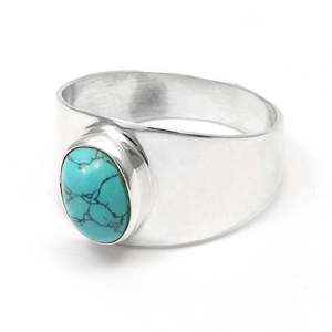 Anillo Bohemio de Plata de Ley 925 con Turquesa de Corte Ovalado y Baño de Oro Vermeil para Mujer al Precio Más Bajo - Product Image 1
