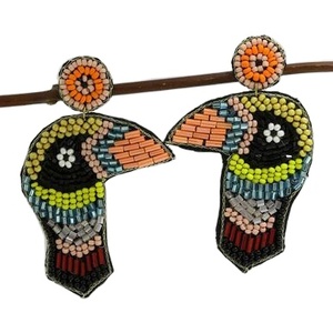 ต่างหูลูกปัดปักแบบแฮนด์เมดพรีเมี่ยมที่ทันสมัยเครื่องประดับแฟนซีมีเอกลักษณ์และสวยงามล่าสุดจากอินเดีย - Product Image 5