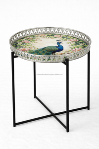 Table de service en argent avec impression Pichwai motif paon et pieds pliables en métal noir - Product Image 3