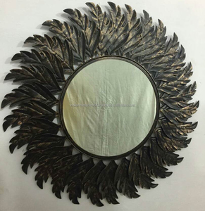 การออกแบบใหม่โลหะผนังกระจกสีดำเหล็กดัดตกแต่งสำหรับห้องนั่งเล่น - Product Image 1