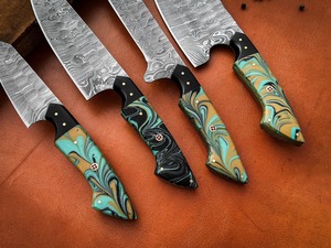 Juego de 5 cuchillos de cocina de acero de Damasco con mangos de resina turquesa - Product Image 3