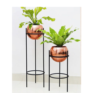 Pot de fleurs en métal avec support en fer noir et pot de plante d'intérieur avec support pour jardin - Product Image 1