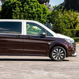 <span class=keywords><strong>Mercedes</strong></span>-Benz <span class=keywords><strong>Metris</strong></span> d'occasion haut de gamme 2021, environ 500 miles, conversion en fourgon de luxe - Product Image 1