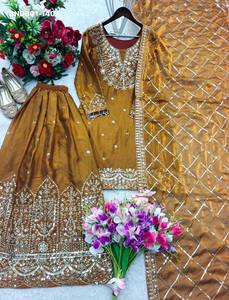 Traje Sharara de seda elegante para fiestas, con bordado, lentejuelas de 5 mm y Moti-Latkan, sin mangas, y Dupatta. Venta al por mayor. - Product Image 6