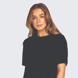 100% Cotton Plain Black Crop <b>Top</b> Oversized Women's t-shirts casual wear Ladies Tee Dropped Shoulders Crop O-Neck Short Tee OEM - Product Image 1