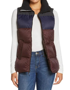Gilet matelassé personnalisé pour femme, col color block bordeaux, marine, anthracite, sans manches, rembourré, vente en gros, fournisseur OEM - Product Image 1