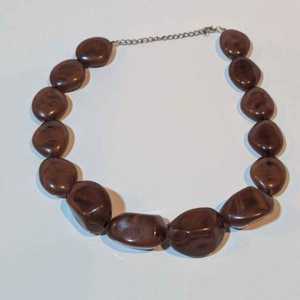 Collier de perles irrégulières bleues en résine fait main, bijoux de mode pour femmes et filles, artisanat en résine - Product Image 4