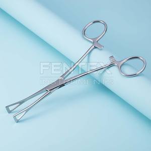 Pinza Triangular para Perforaciones Corporales, de Acero Inoxidable, para Lengua, Ombligo, Ceja, Labio, etc. - Product Image 3