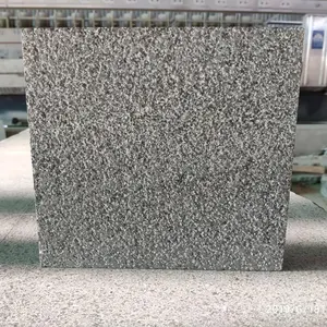 Finitrice per piastrelle in pietra di granito grigio per rivestimento e pavimento