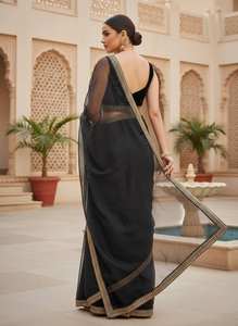 Sari en tissu sergé doux pour occasions spéciales avec broderie de sequins Jari Dori et bordure en dentelle de velours fantaisie - Product Image 3