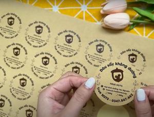 Rollo de Etiquetas Redondas de Papel Kraft Impresas Personalizadas para Panadería - Hecho en Fábrica en Vietnam - Product Image 5