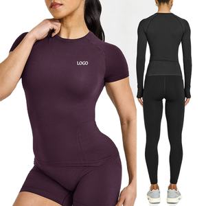 Ensemble de yoga sans couture personnalisé 2 pièces pour femme : haut court à manches longues et leggings taille haute pour la gym et le fitness - Product Image 1