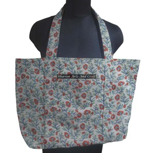 Sac cabas en toile avec logo personnalisé Sac réutilisable de style tendance avec conception d'impression en bloc Sac à provisions à bandoulière personnalisable pour femmes - Product Image 1