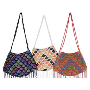 Elegante Bolso de Mano con Cuentas Hecho a Mano para Damas, Bolso de Diseño con Cuentas, Bolso de Mano de Lujo con Trabajo Artesanal de Cuentas, Bolso de Mano para la Noche - Product Image 1