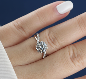 Anillo de Compromiso con Diamante Cultivado en Laboratorio, Certificado IGI, Corte Redondo de 1.23ct, Oro Blanco con Baño de Rodio, VVS2 F, Venta al Por Mayor - Product Image 6