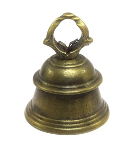 Cloche de service décorative en laiton, cloche à main traditionnelle pour la réception d'hôtel, les restaurants et les cadeaux de Noël - Product Image 1