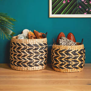 Grand panier de rangement multifonctionnel écologique fabriqué à la main en jacinthe d'eau naturelle avec poignées pour la lessive et les vêtements - Product Image 3