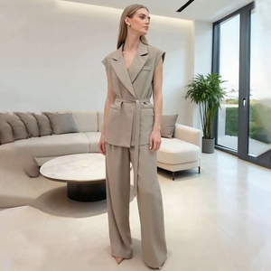 Completo Estivo da <span class=keywords><strong>Donna</strong></span> Due Pezzi 2025: Blazer con Maniche a Cappuccio e Scollo a V, Gilet e <span class=keywords><strong>Pantaloni</strong></span> a Gamba Larga - Product Image 2