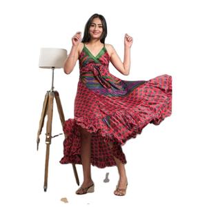 Robe de soirée en soie vintage vêtements de plage vêtements d'été robe dos nu - Product Image 1