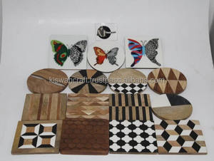 Ensemble de sous-verres en résine époxy faits à la main classiques tapis et tampons en bois colorés pour décor de café de bureau et de bar de restaurant d'hôtel - Product Image 5