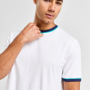 Conjunto de Dos Piezas para Hombre, Estilo Veraniego, Camiseta de Manga Corta y Pantalones Cortos, Diseño OEM a Precio Razonable - Product Image 3