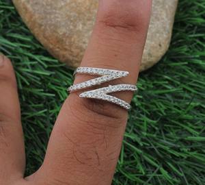 Bague ajustable en argent sterling 925 avec zircon cubique, fine et minimaliste, à bande ouverte, bijoux raffinés pour femme, idéale pour les soirées - Product Image 2