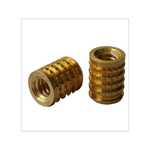Inserto Roscado de Latón Resistente con Tachuelas para Muebles, Gabinetes y Aplicaciones en Madera - Product Image 3