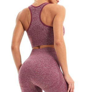 Conjunto de Yoga al por Mayor con Logotipo Personalizado, Color Sólido, Tallas Grandes para Mujer, Último Diseño, Ligero, Transpirable, de Secado Rápido y Sostenible - Product Image 5