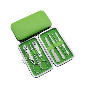 Kit de Manicura y Pedicura Clásico Premium de 7 Piezas, Cortaúñas 4 en 1, Herramientas de Acero Inoxidable, Estuche de Almacenamiento de Cuero Puro Profesional - Product Image 3