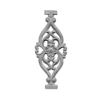 Élément de balustrade élégant et moderne en fonte sans cadre, avec rosette centrale florale et motifs symétriques en spirale pour la conception de garde-corps de balcon
