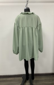 Vestido Casual de Satén Verde Menta con Cuello con Volantes y Mangas Abullonadas, Corte Holgado, Mini, Color Sólido, para Uso Diario - Product Image 2