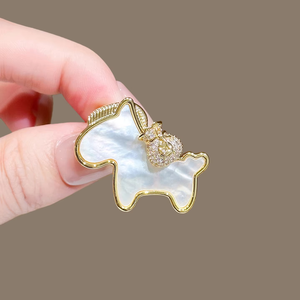 Broche Émail Premium Artistique Exquise Nouveauté 2026, Motif Sac d'Argent Mignon, Cheval Porte-Bonheur et Richesse, Style Dessin Animé Simple, pour Sacs - Product Image 1