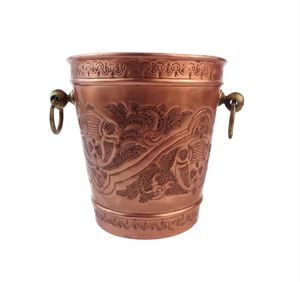 Seau à glace/réfrigérateur à vin en cuivre rayé fait main sur mesure, durable, écologique et portable pour restaurants et bars (vente en gros) - Product Image 1