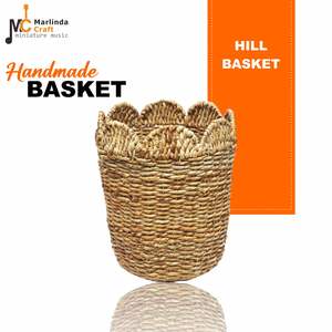 Cesta de mimbre artesanal con diseño de corteza de plátano - Product Image 1