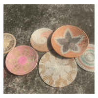 Decoración Boho de Seagrass para Colgar en la Pared, Hecha a Mano con Material de Seagrass Trenzado para Exhibición y Decoración de Arte Mural, Hecho en Vietnam