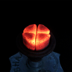 Charbon de bois de Shisha en coquille de noix de coco naturelle de haute qualité disponible en formes de cylindre hexagonal en cube de tablette - Product Image 6