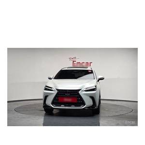 Lexus NX Premium Juillet 2022 20 548 km Volant à Gauche Sièges en Cuir Caméra Arrière - Product Image 3
