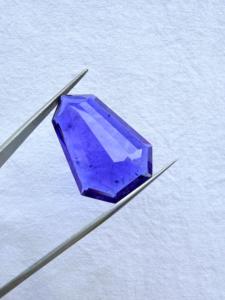 Colgante de tanzanita sintética violeta azul real de súper calidad, fabricado en India, exportador a precio mayorista. - Product Image 2