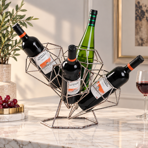 Range-bouteilles ouvert en forme de cube avec support en métal noir pour 4 bouteilles, idéal pour organiser les bouteilles sur comptoir de bar, restaurant ou cuisine - Product Image 4