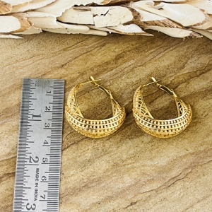 ต่างหูห่วงทองเหลืองลายฉลุยอดนิยมสำหรับผู้หญิง ชุบทอง 18k เครื่องประดับห่วงสไตล์ชาติพันธุ์ ดีไซน์เก๋ไก๋ โลหะฉลุลาย [ขายส่ง/OEM/O] - Product Image 5