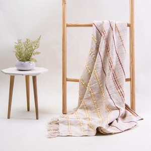 Couverture en coton tissé à franges pour la décoration de la maison, le yoga sur la plage, les voyages et les activités de plein air - Product Image 6