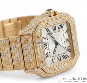 Reloj de Diamantes en Oro Amarillo para Hombre Vala Brothers, Caja Rectangular de 39 mm, Números Romanos Analógicos, Cierre Automático Desplegable - Product Image 3