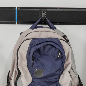 Crochet mural robuste à une seule pointe pour garage, organisateur de rangement en acier, capacité de 55 lb, support à outils utilitaire noir GAPGAR009 - Product Image 2