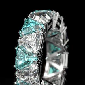 Anillo de Plata de Ley 925 de Lujo con Moissanita de Corte Triangular para Bodas, Fiestas y Aniversarios, Diseño Popular para Parejas - Product Image 3